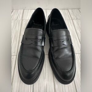 Vagabond Shoemaker Classic Black Leather Loafers